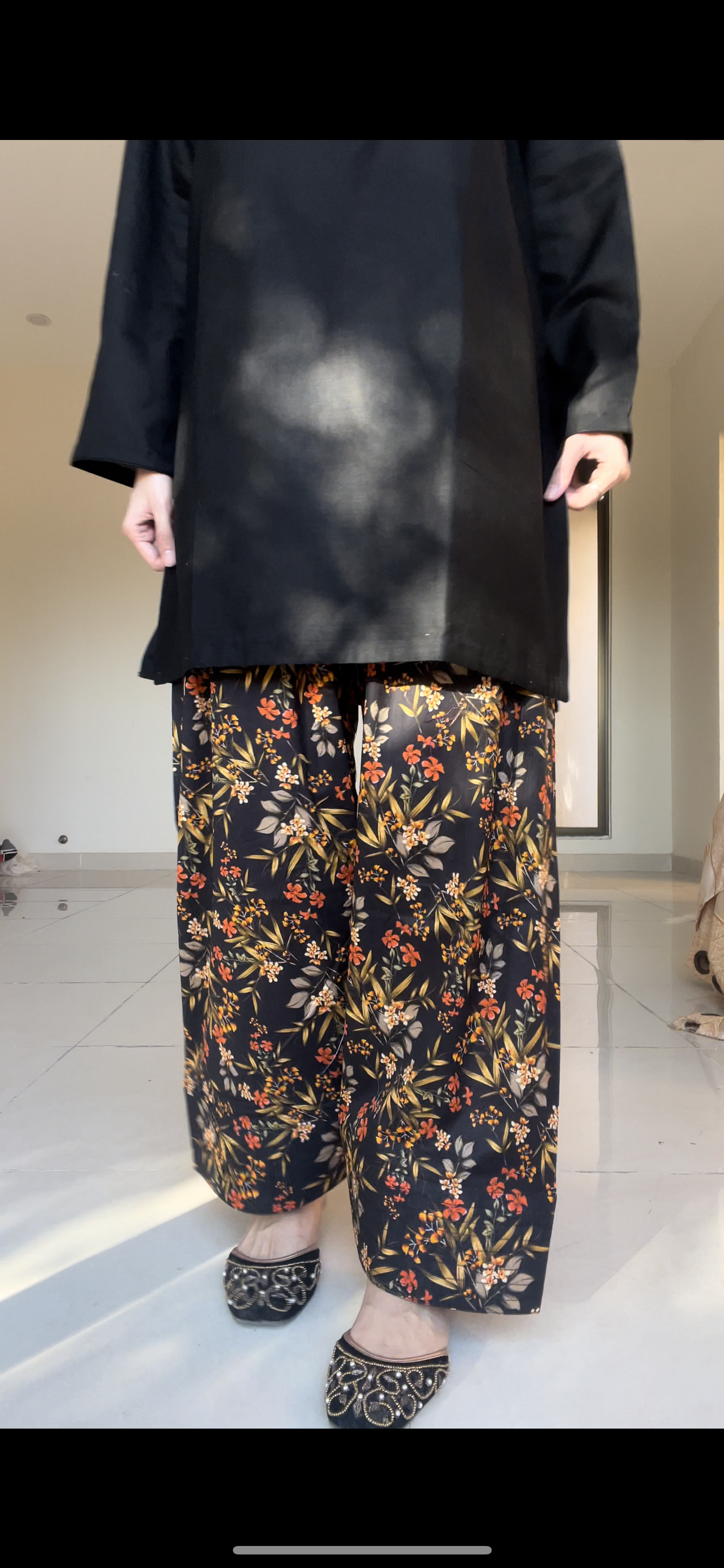 A 2pc Black Midnight Garden