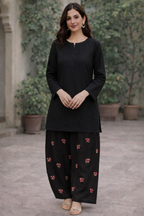 A 2pc Embroidered Black